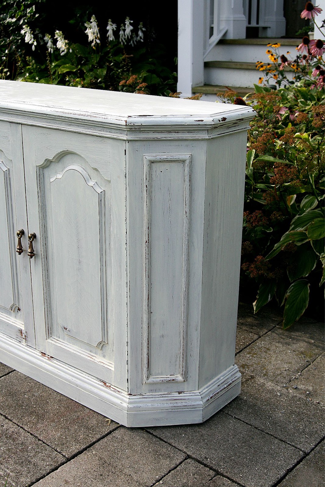 Laurel's Attic Creamy White Hall Table SOLD