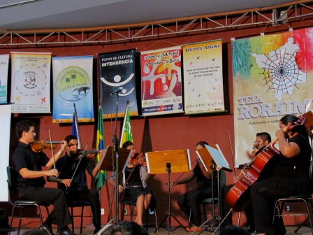 http://4.bp.blogspot.com/-Srn5NDmqCok/UDahqZtB-hI/AAAAAAAAAr0/BGrMiZC8sZM/s1600/ALB.ECO+DE+CULTURA+-+MINIST%C3%89RIO+CULTURA+043.JPG