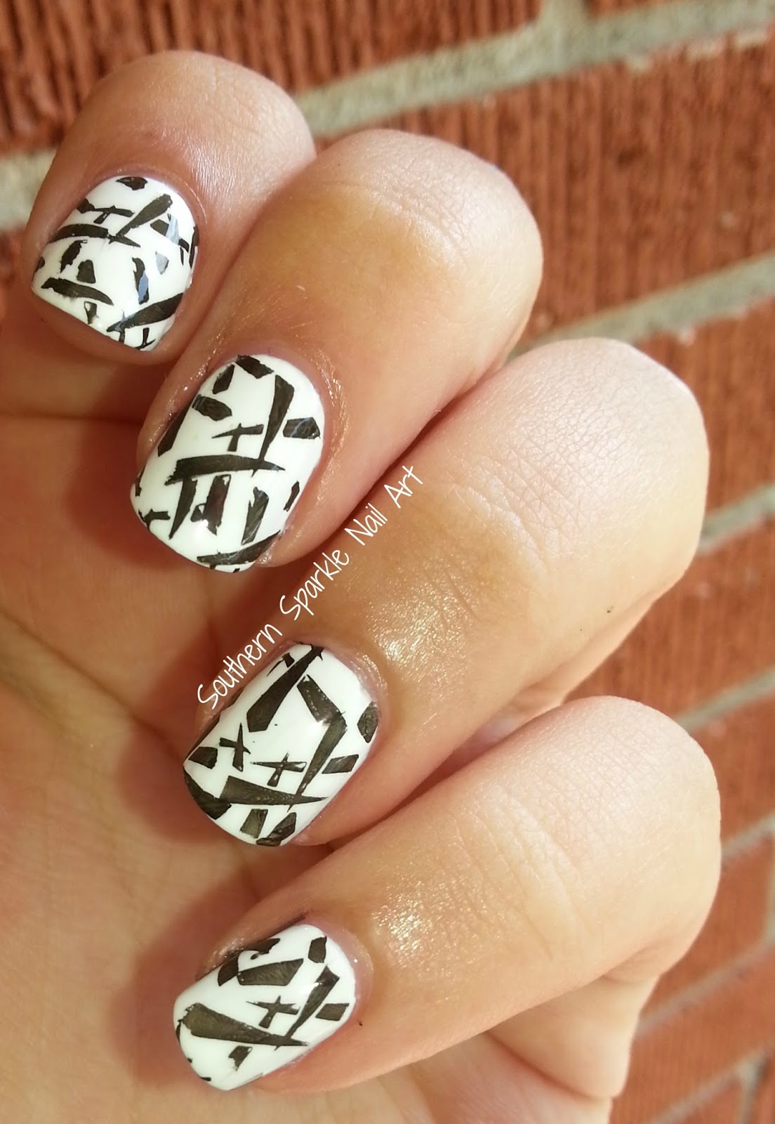 Southern Sparkle Nail Art Black & White Abstract Nail Art
