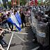 Repliegan con gas lacrimógeno marcha en Nicaragua.