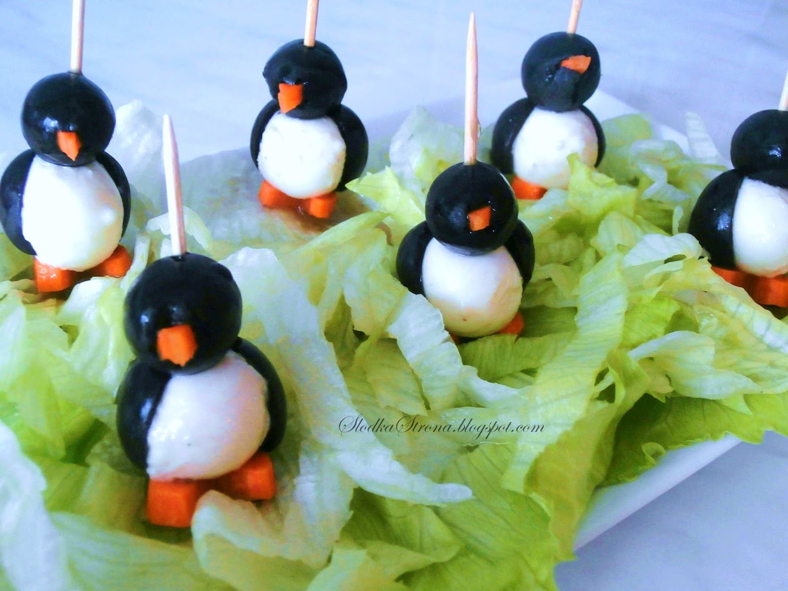 Pingwinki z Mozzarelli i Oliwek Przepis - Słodka Strona