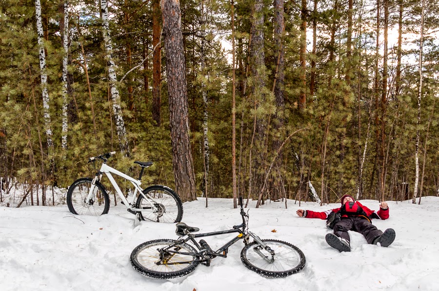 Прокатились.