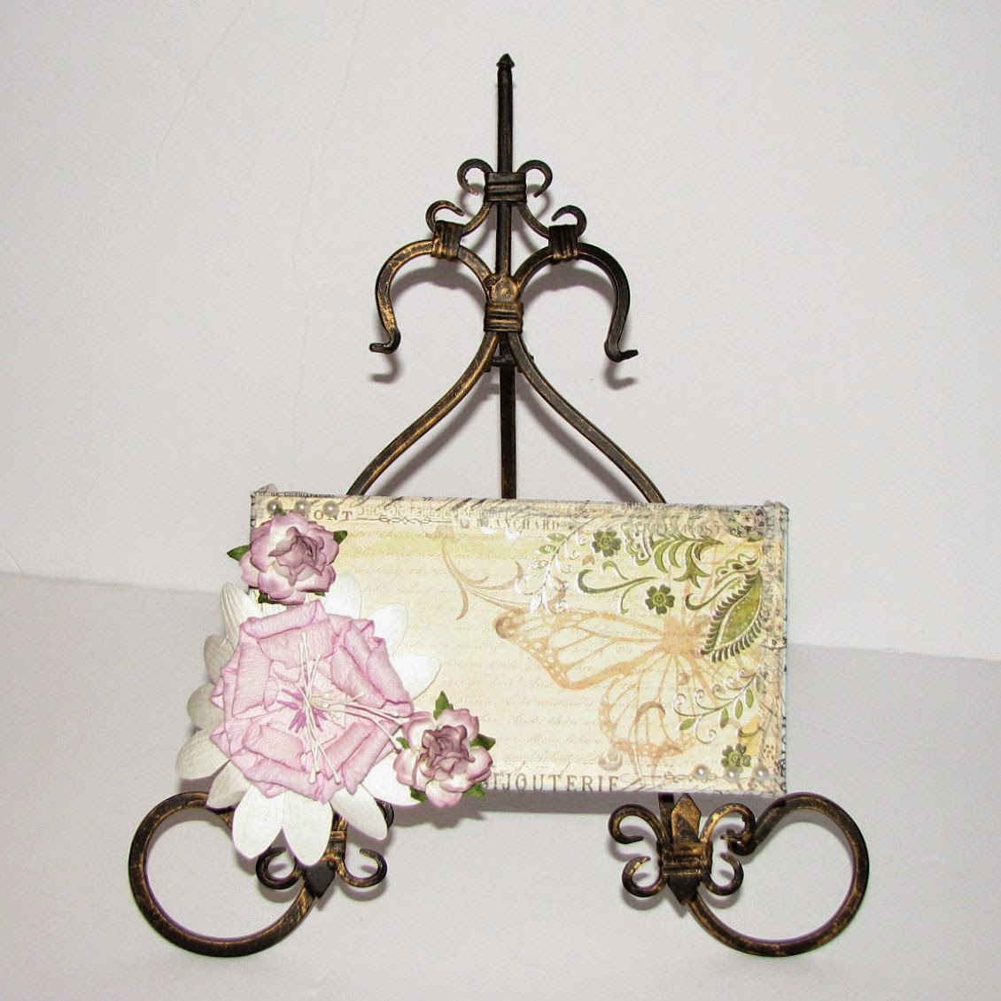 Scrap your scraps Old to new. Upcycle Cricut Cartridge Box.