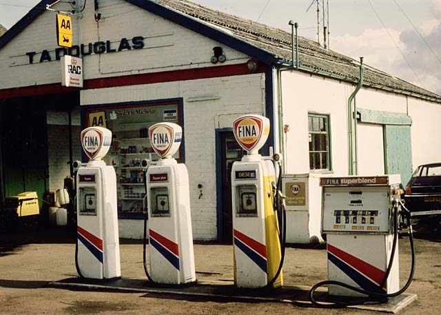 Petrol+Pumps.jpg