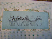 I chose a background for the cupcakes a floral pattern