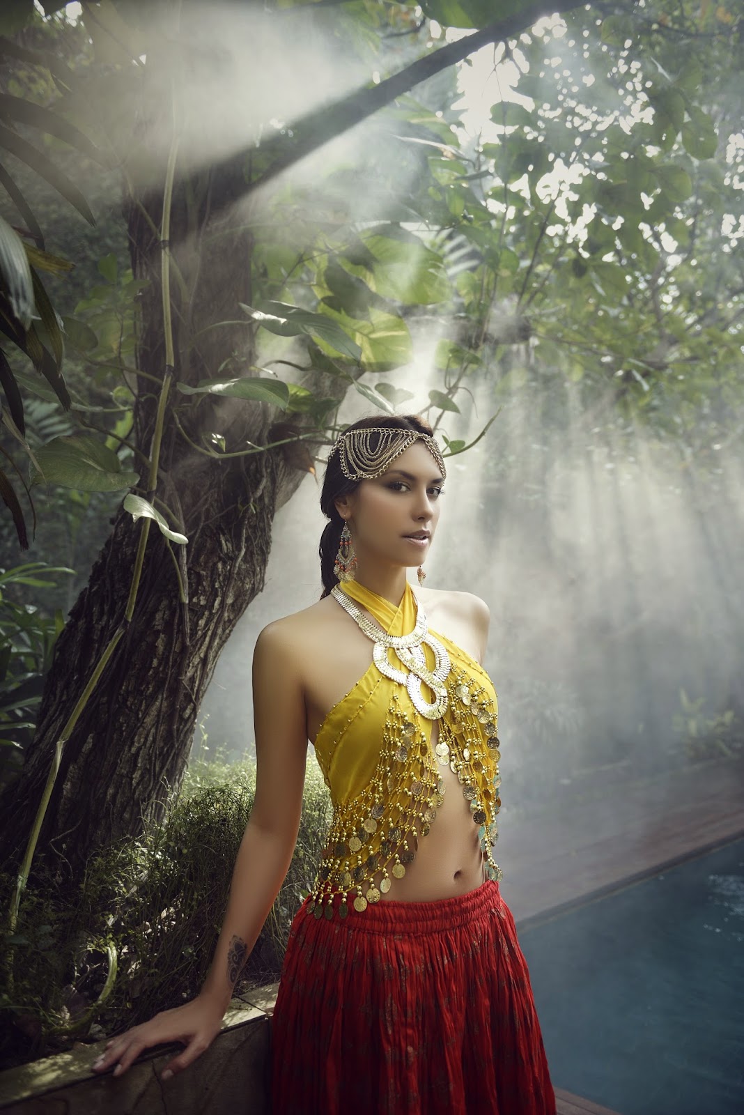 Watch Lauren Young (b. 1993) video Watch Lauren Young (b. 1993) video
