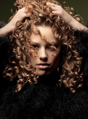element hair: Colouring Curly Hair