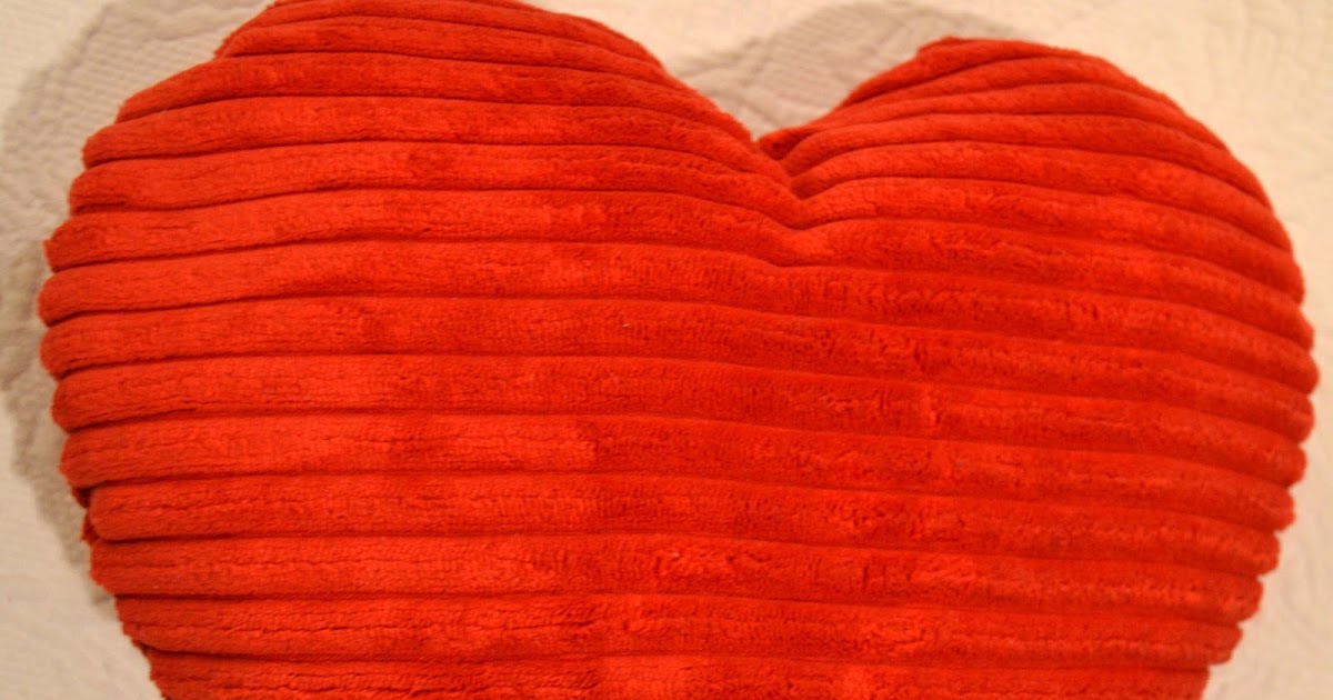 Homeroad Dollar Store Valentine Pillows