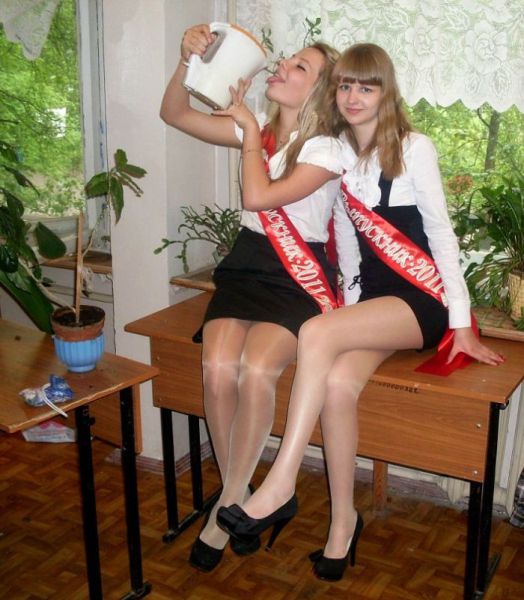 High school graduate girls from Russia (35 pics) high+school+graduate+girls+from+Russia27 High school graduate girls from Russia (35 pics)