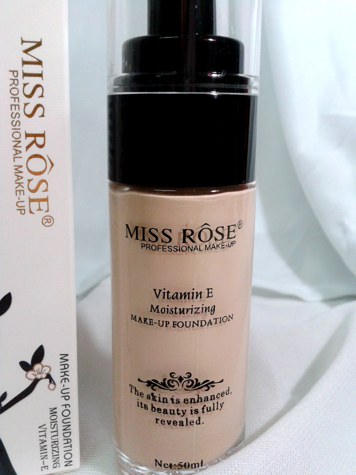 Miss rose cosmetics – suppliers manufacturers Miss Rose Professionals Make-up (Cosmetics): Miss Rose Compact Powder