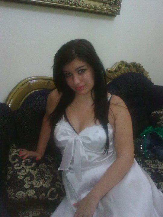 French arab babe casting