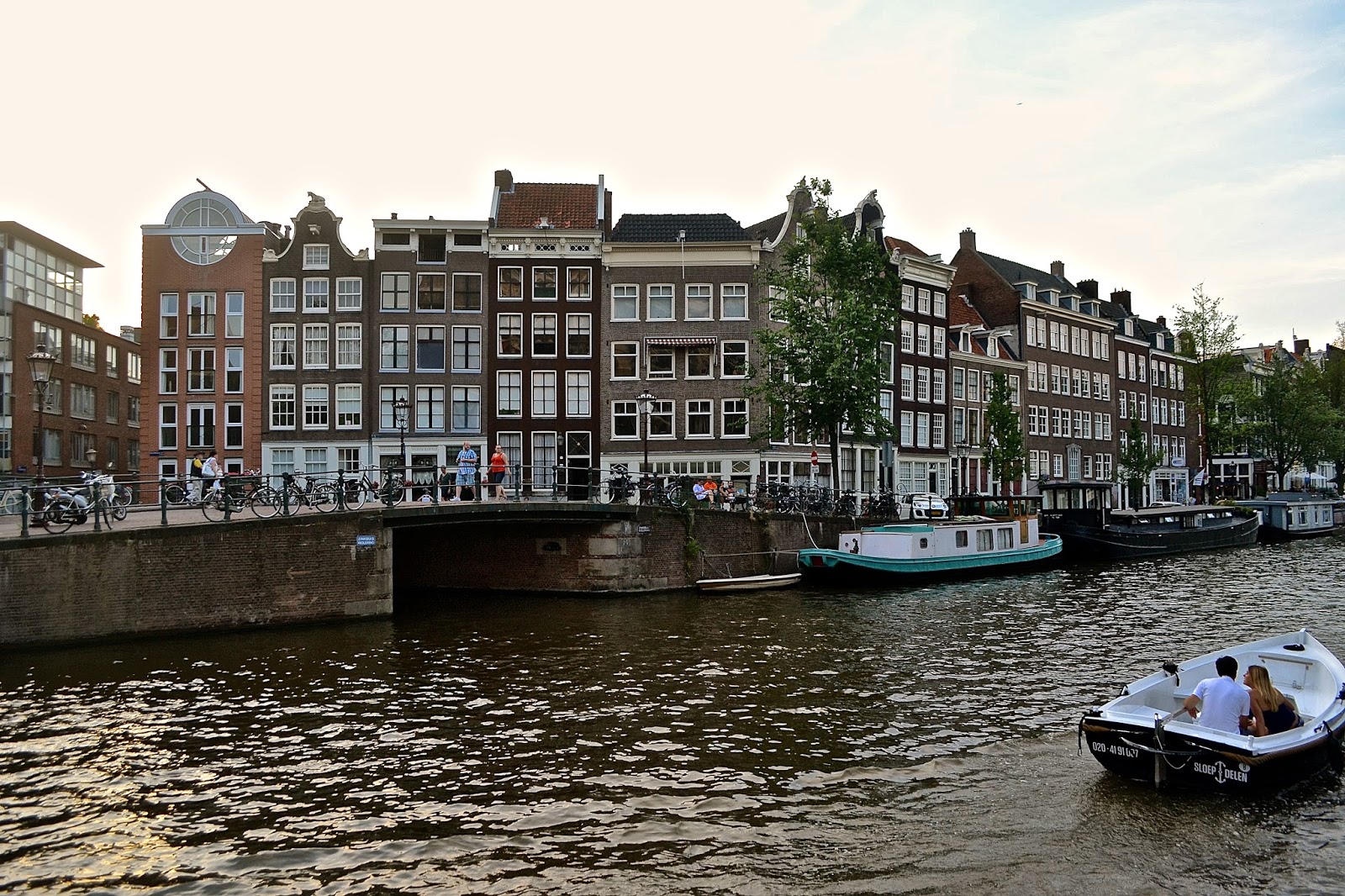 life in rainbows : Amsterdam Architecture