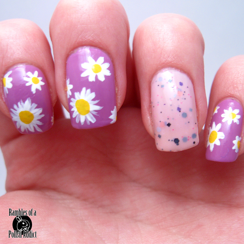 Daisy nails Rambles of a Polish Addict