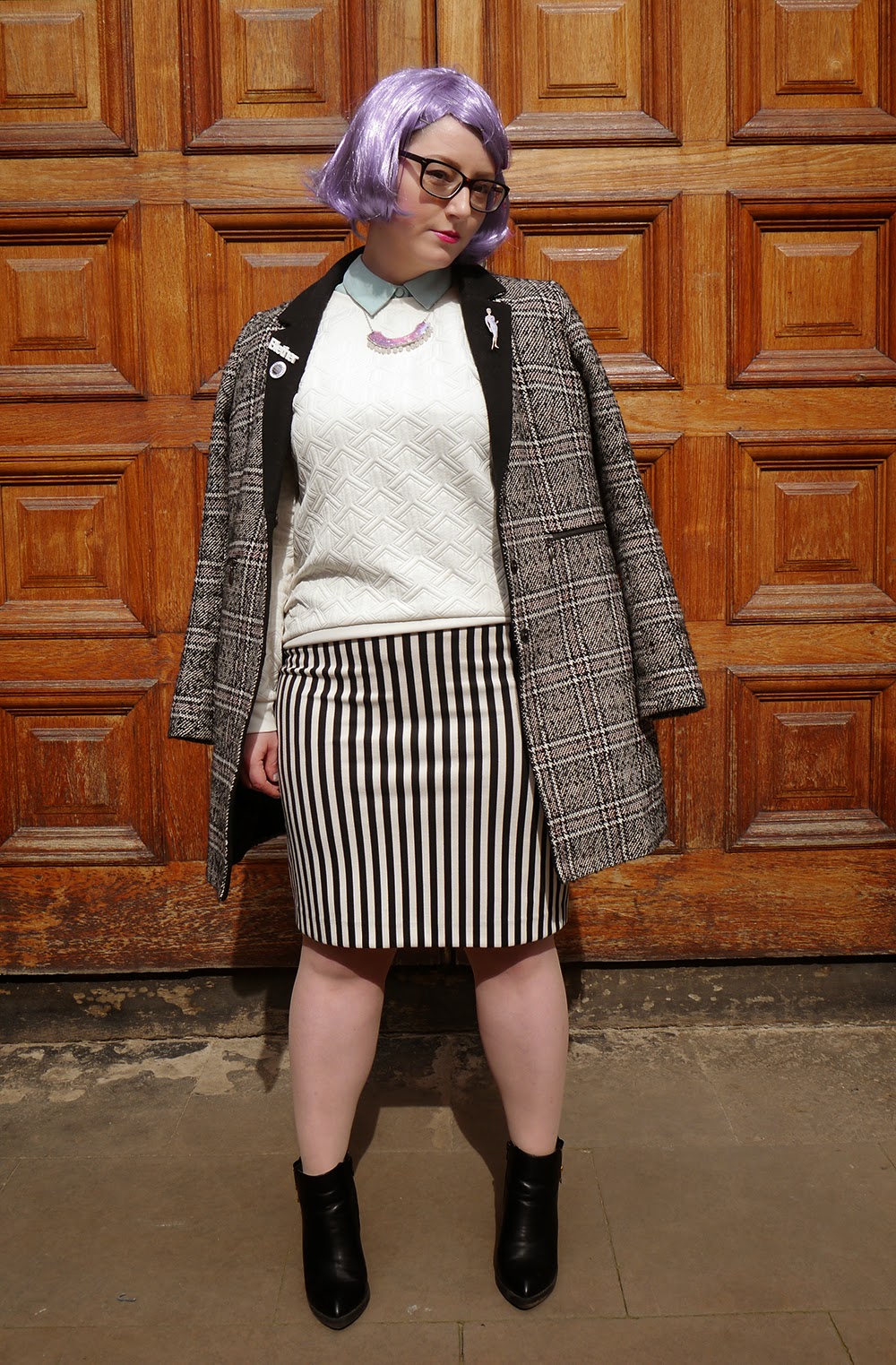 Secretary Chic #scotstreetstyle, #EdFashion, Edinburgh, street style, tartan, plaid, Wear Eponymous, collar, futuristic