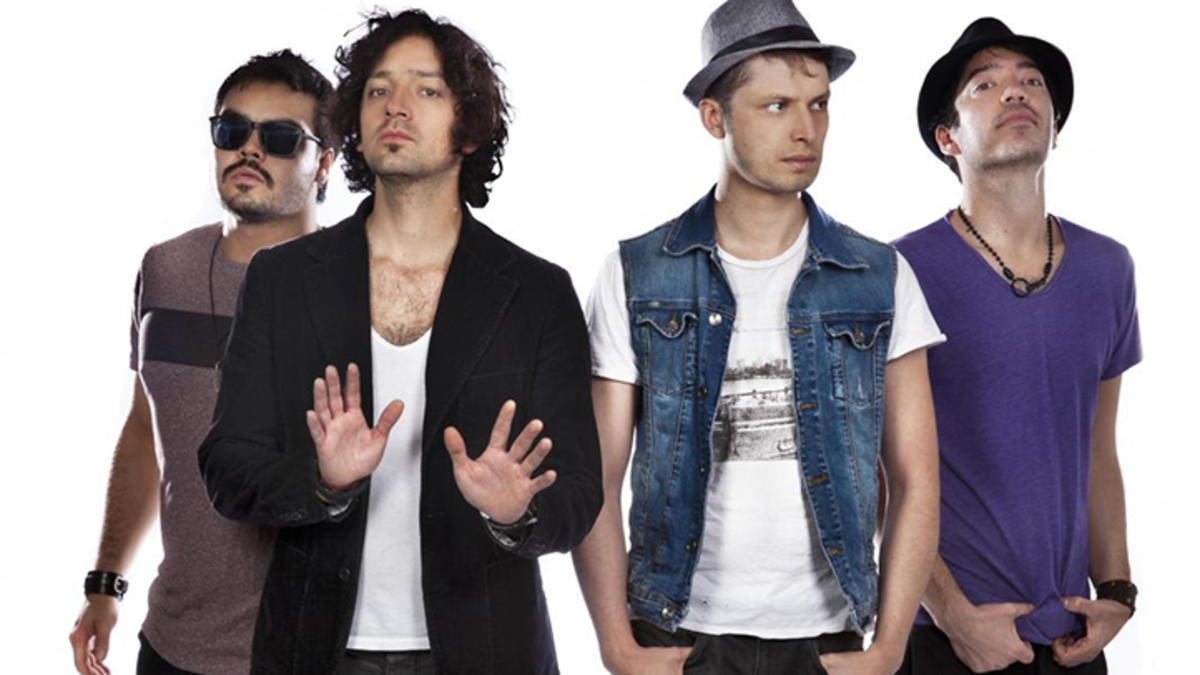 Los Daniels Se Renta Cuarto Para Señoritas [iTunes rip] Camarón