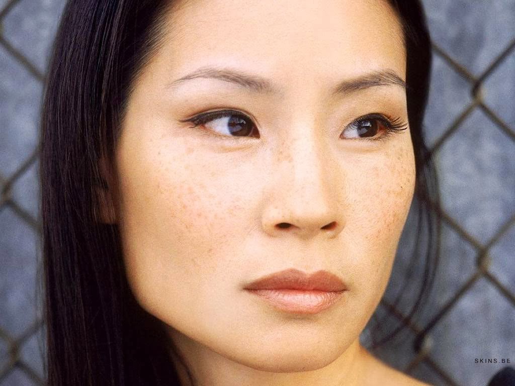 lucy liu - Celeb Images 10