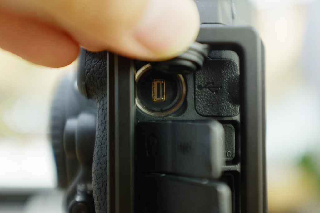 Markins Plate New Nikon D4s / D4 Lbracket from Markins (PND4 and LND4)