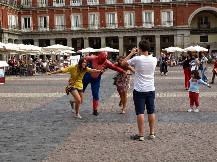 Where to Stay and How to Move around Madrid Wanderwings