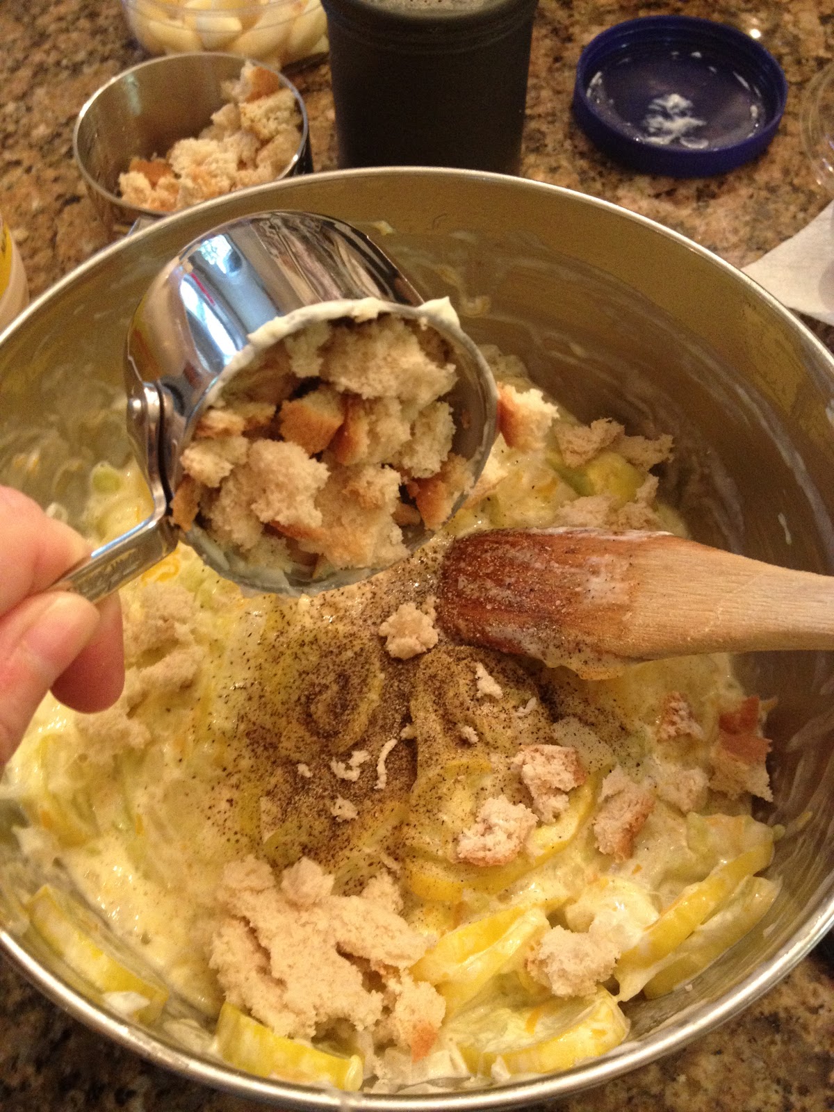 Little Magnolia Kitchen DELICIOUS SQUASH CASSEROLE