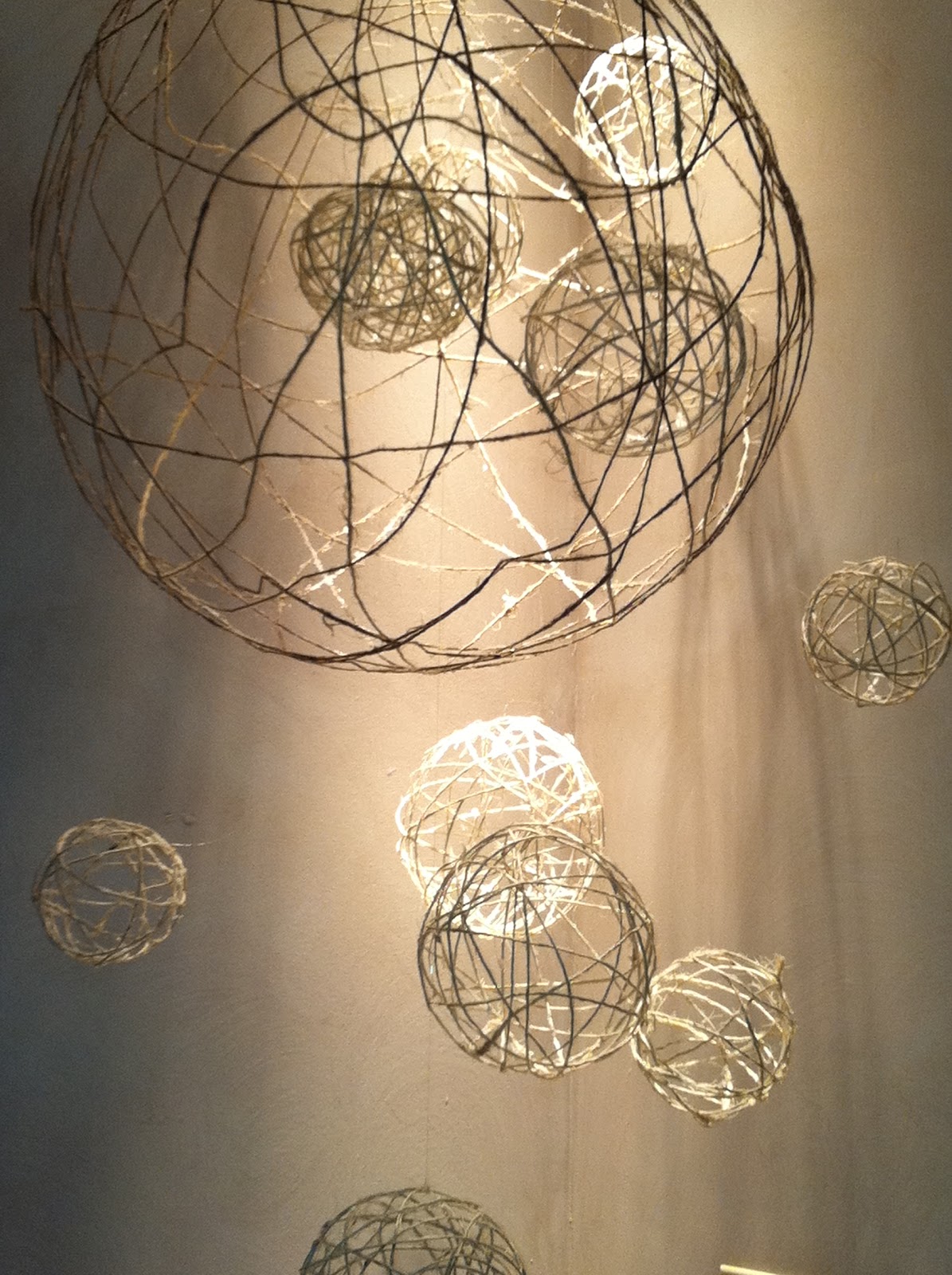 Musings of a Glamourpuss DIY Twine Balls