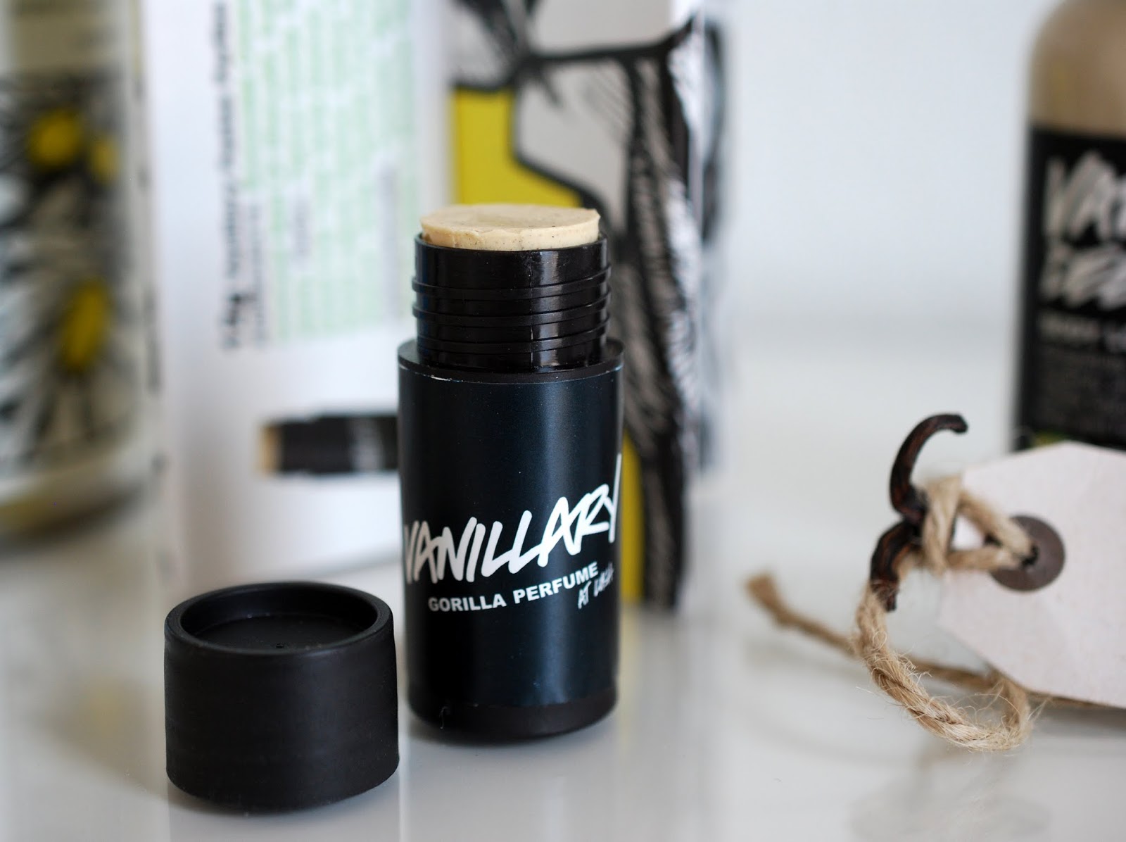 Lush Vanillary Solid Stick Lush Vanillary Solid Stick