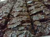 RICH CHOCOLATE WALNUT BROWNIES