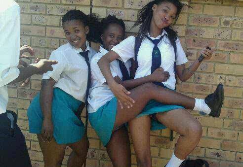 Mzansi girl school nude pic