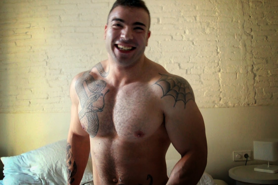 Valuable muscle hunk max hilton Muscle hunk max hilton