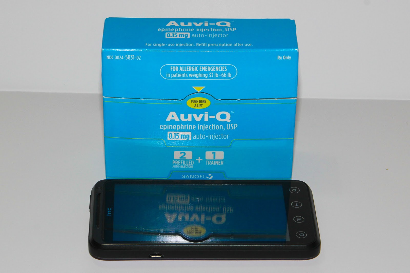 Amazing and Atopic AuviQ Now Available in U.S.