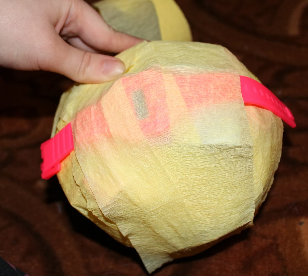 Little Town Living How to Make Surprise Balls