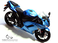 1:12 scale Kawasaki Ninja ZX6R 2006 Blue