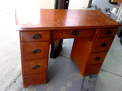 Desk Makeover By Re-invintage - Featured On Furniture Flippin'