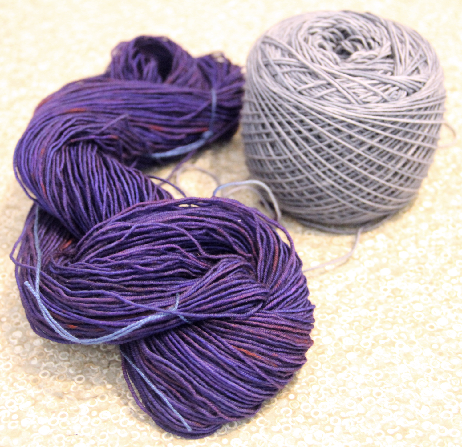 Nelkin Designs Blog Dyeing a Long Gradient Yarn at Home with Food Dye!