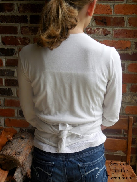 Cardi Wrap Review for Sew Cool for the Tween Scene