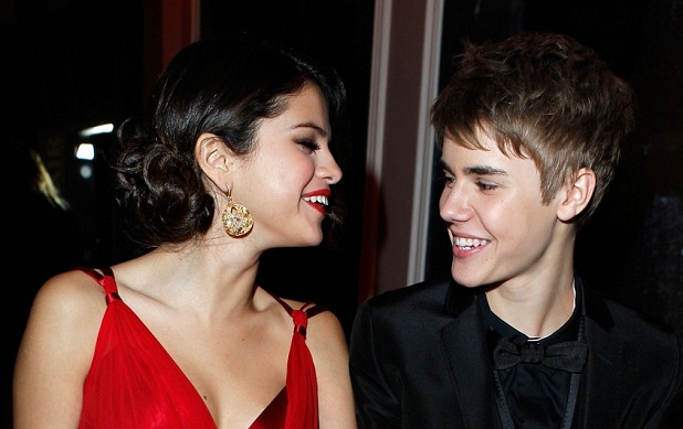 justin bieber y selena gomez selena gomez y justin bieber besandose. justin bieber y selena gomez