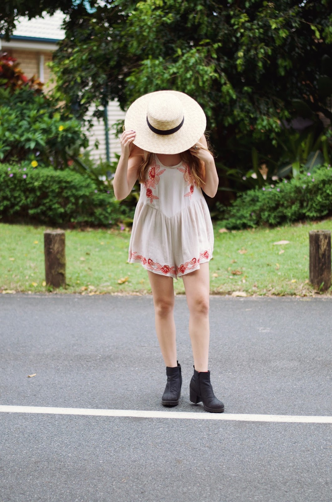 sportsgirl boater hat