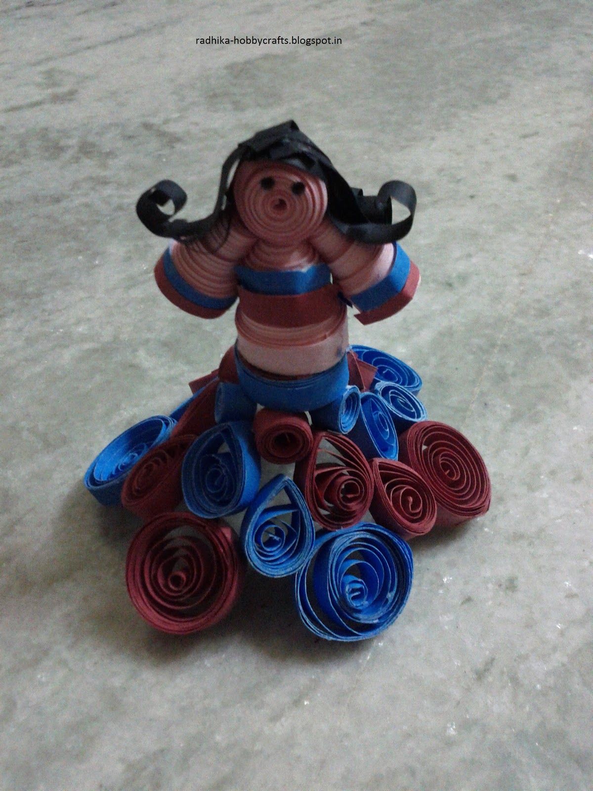 Hobby Crafts ) QUILLING MINIATURES