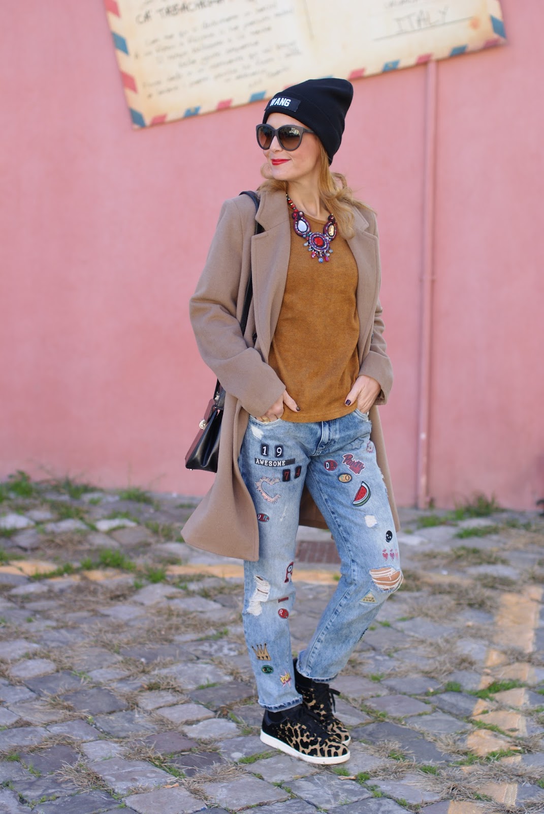 Wang beanie, Zara patched jeans and camel boyfriend coat on Fashion and Cookies fashion blog, fashion blogger style