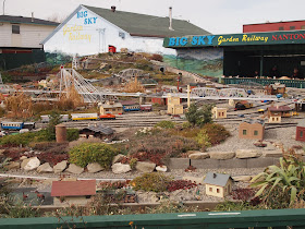 elaborate train sets
