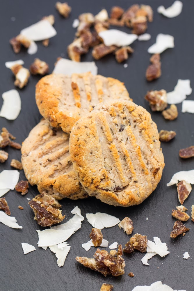 Hovkonditorn Gluten Free DateCoconut Cookies