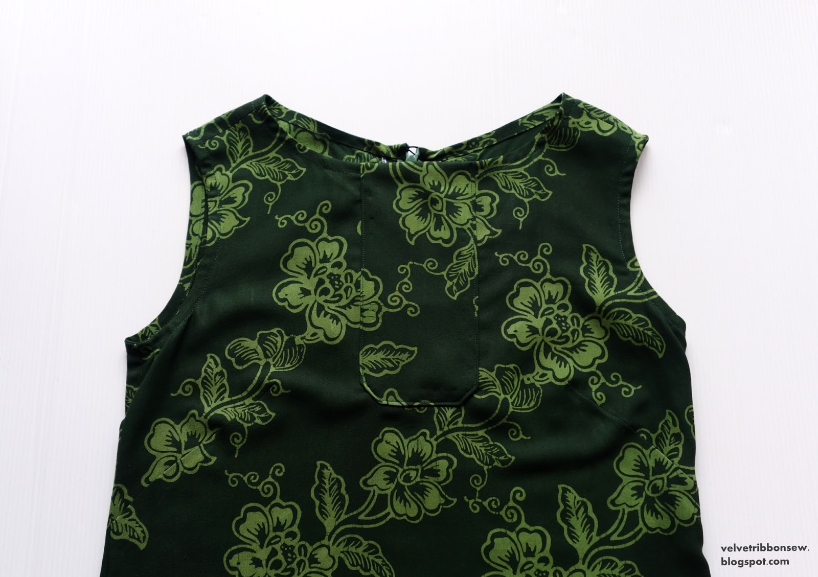 velvet ribbon magam june part 1 pleated hem batik dress velvet ribbon magam june part 1 pleated hem batik dress