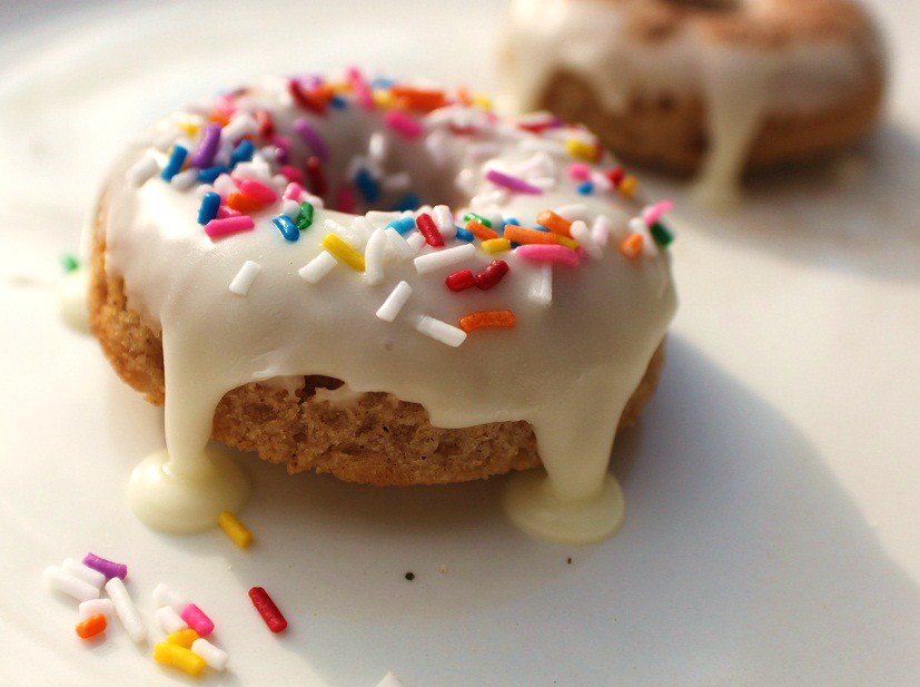 Baked Vanilla Doughnuts with White Chocolate Ganache Glaze What's