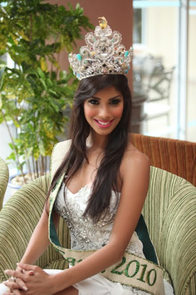 Nicole Faria Nicole-Faria