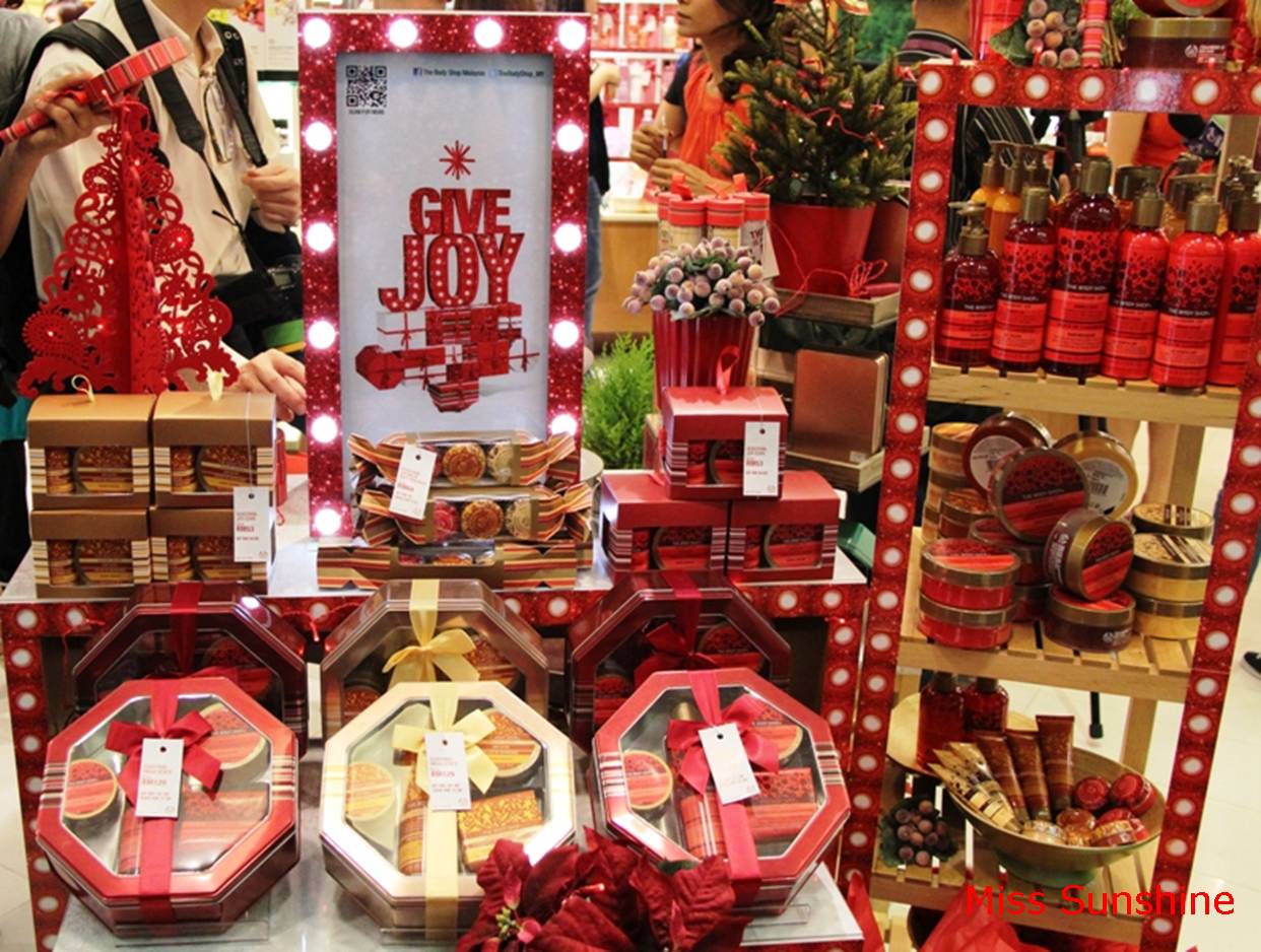 Sunshine Kelly Beauty . Fashion . Lifestyle . Travel . Fitness The Body Shop Give Joy
