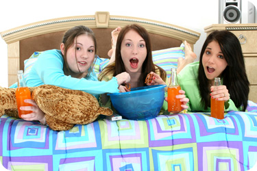 sleepover revisited love lulu mae blog sleepovers 375x250 sleepover revisited love lulu mae blog sleepovers 375x250