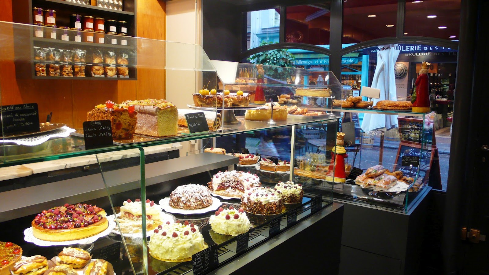 Gnocchis au bouillon de parmesan et abricot Verot et Kaffeehaus