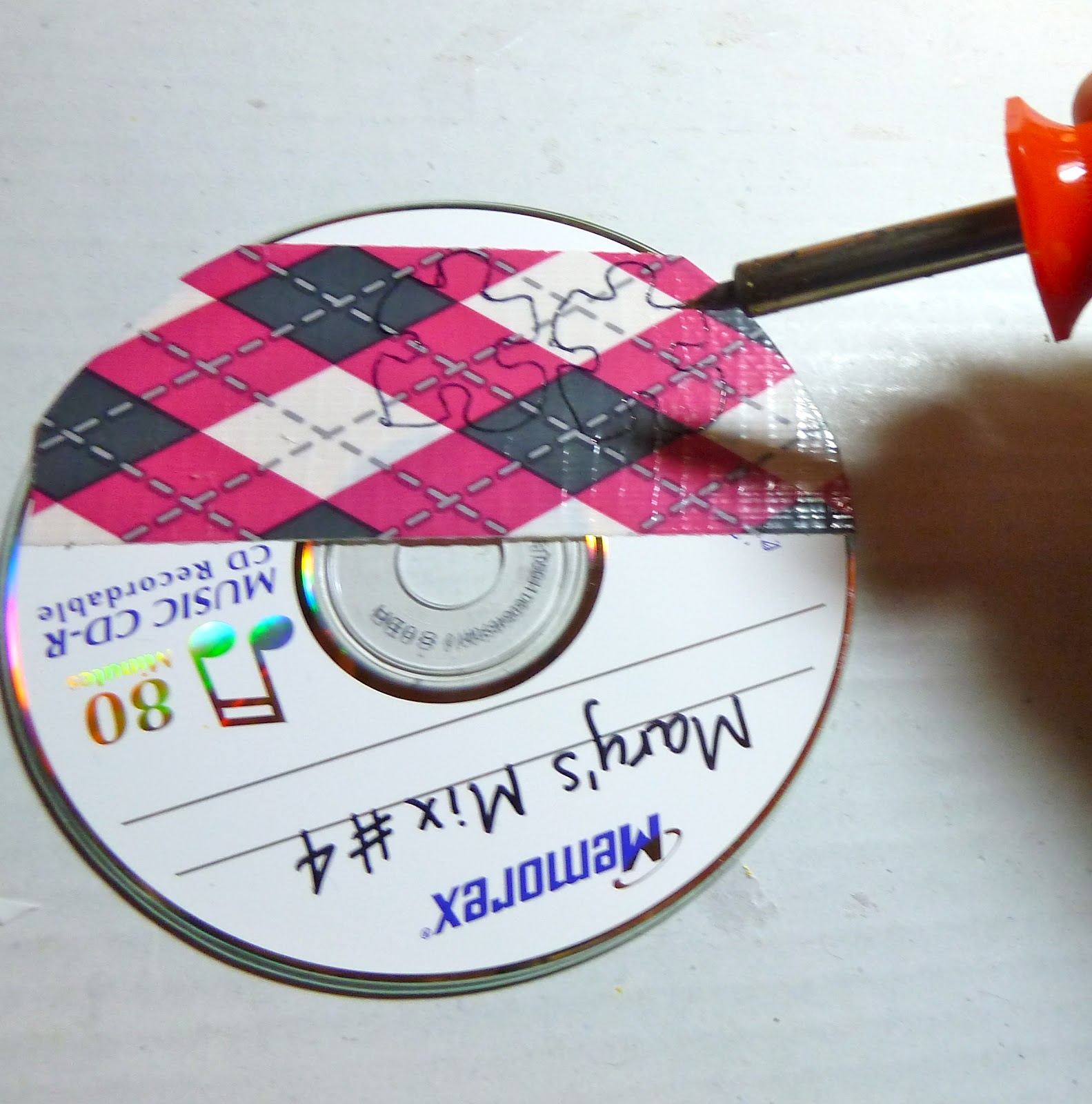 Make it easy crafts Recycled CD and/or Duct Tape Puzzle Earrings