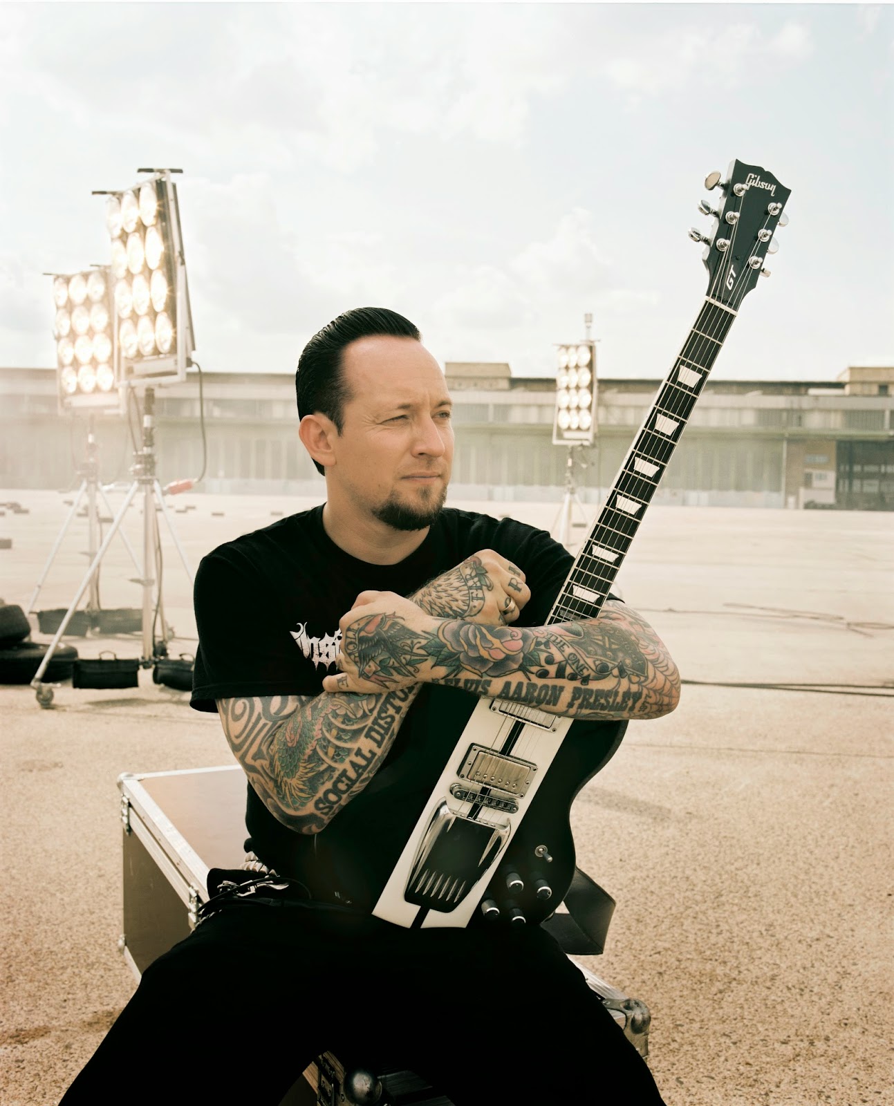 Rockfile Radio Rock Files: Happy Birthday MICHAEL POULSEN (video)