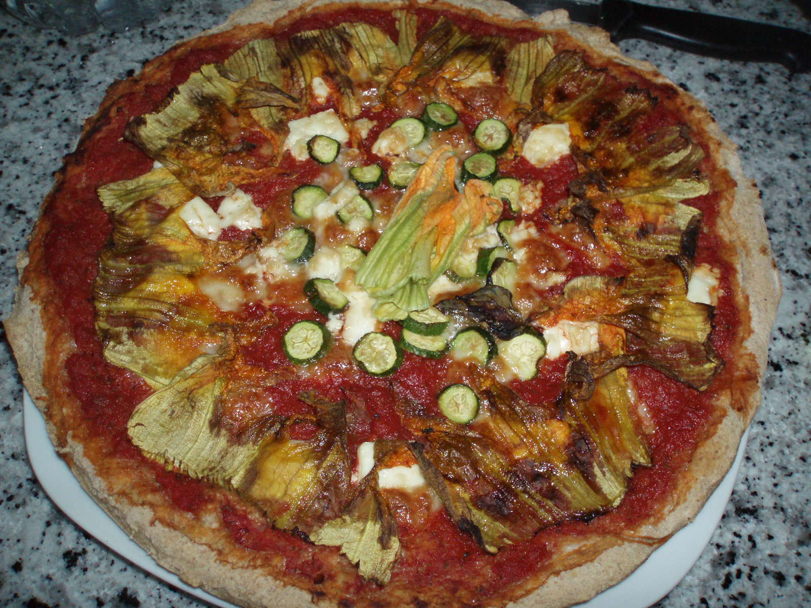 pizza fruttariana