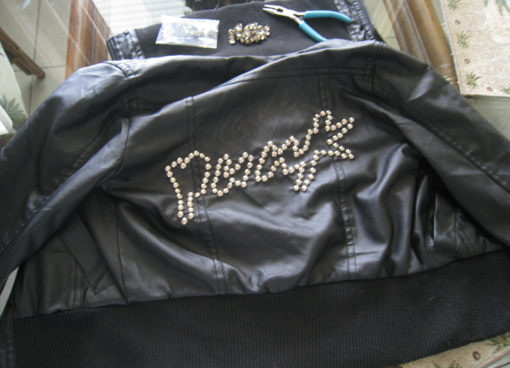 Kanti Krafts How to Stud a Leather Jacket